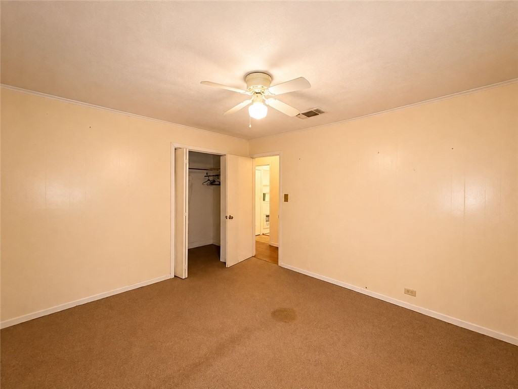 736 Fetick Property Photo 12