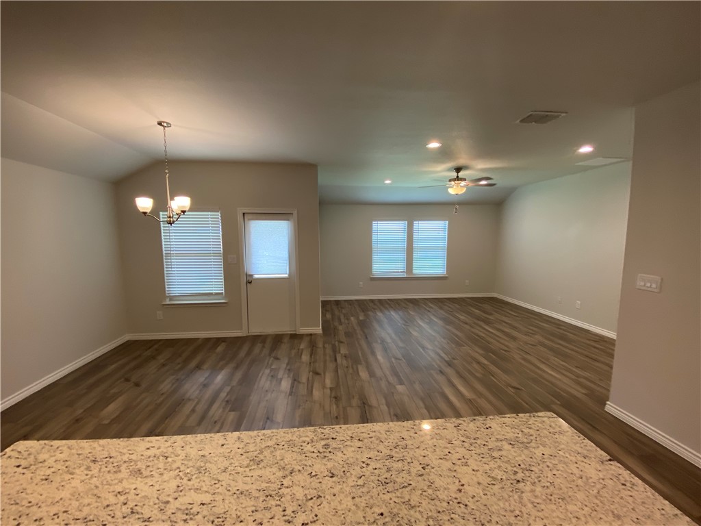2801 Excelsior Blvd Property Photo 2