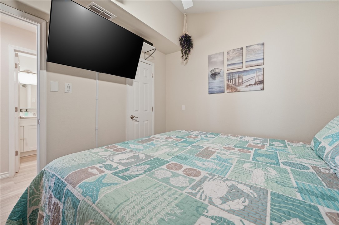 1001 Cape Velero Dr C-2 Property Photo 20