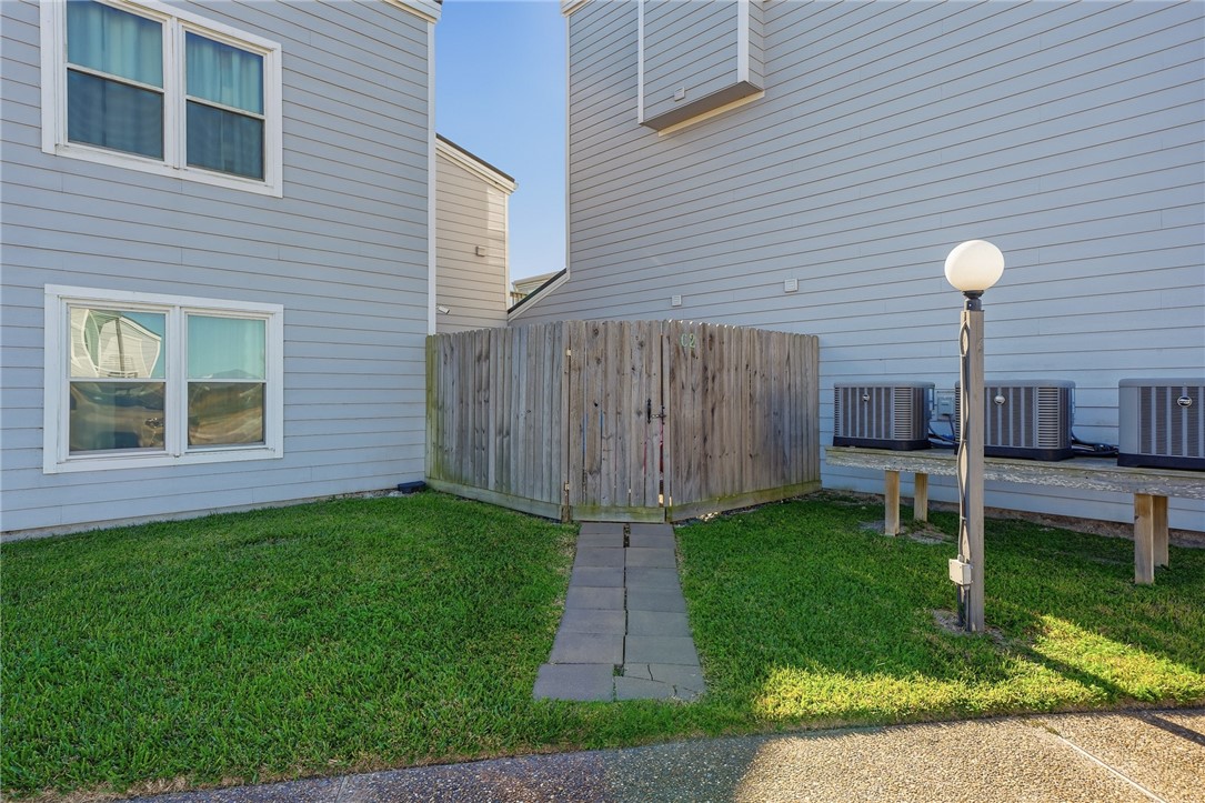 1001 Cape Velero Dr C-2 Property Photo 30