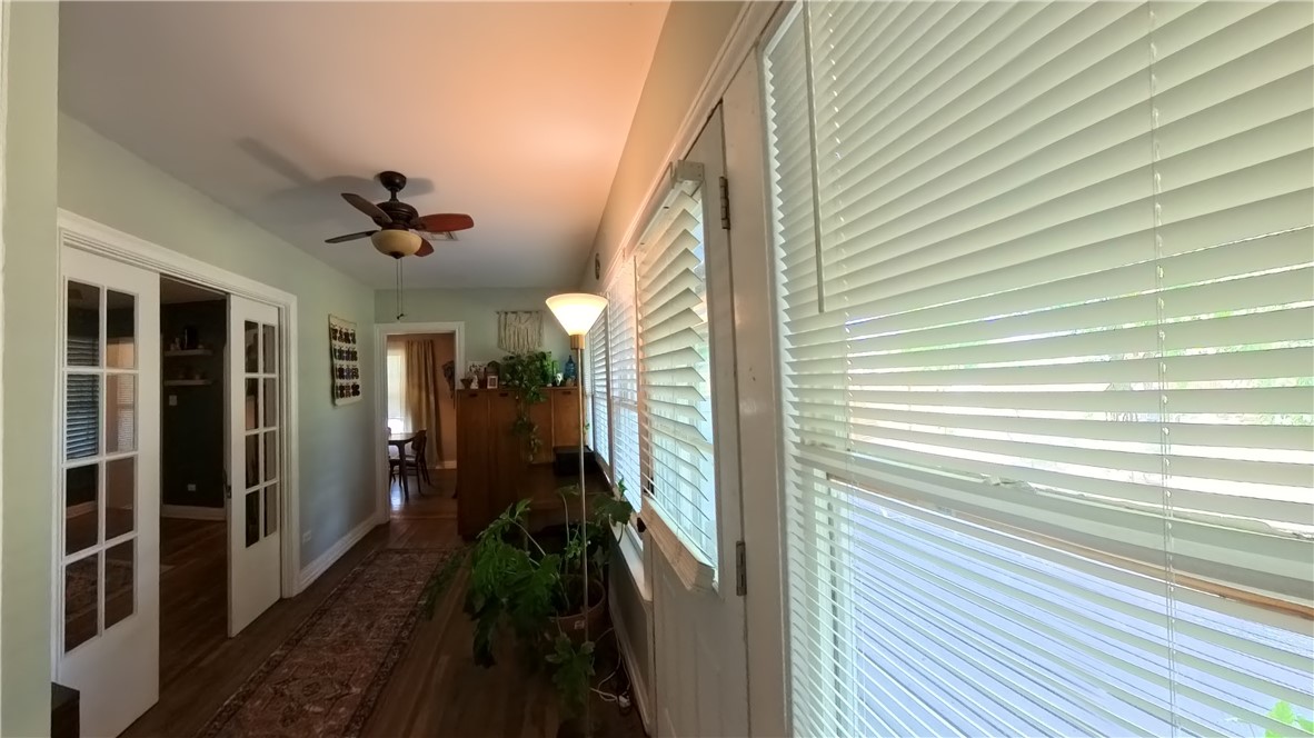 2797 Humble St Property Photo 6