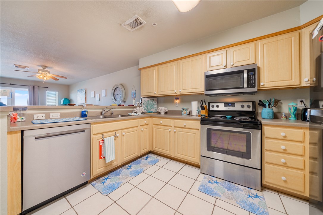 5495 State Highway 361 1006 Property Photo 7