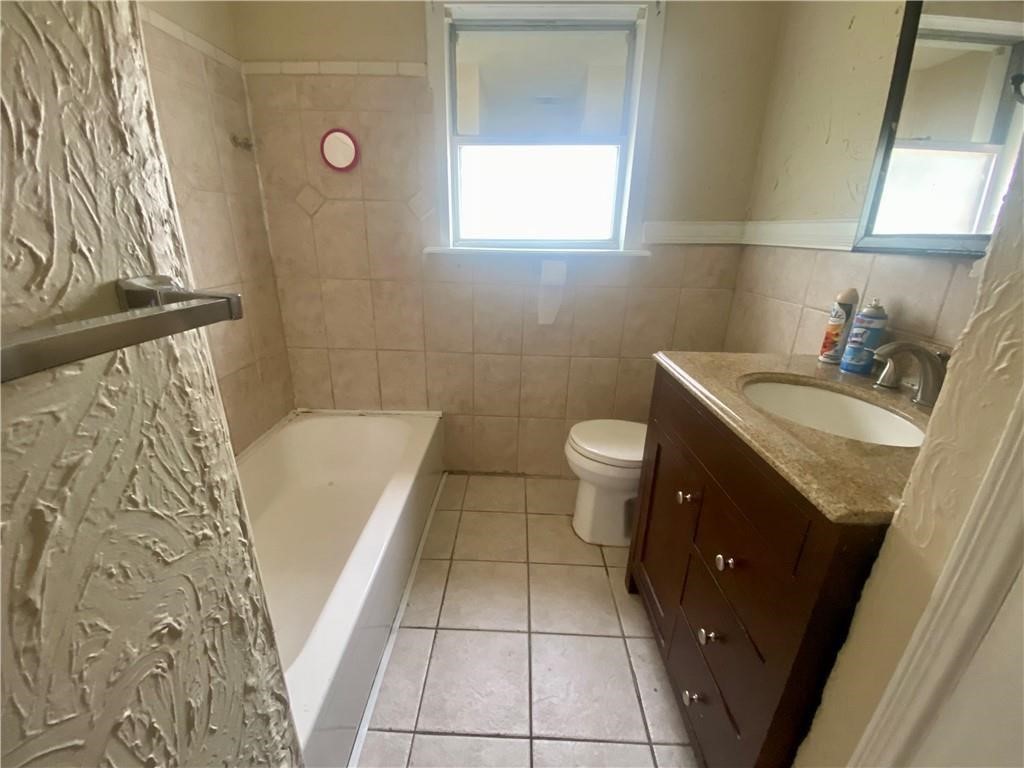 233 Eastgate Dr Property Photo 11