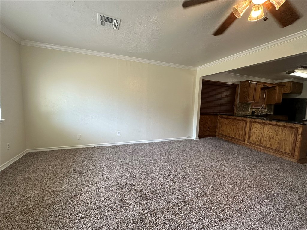111 Driftwood Dr Property Photo 3