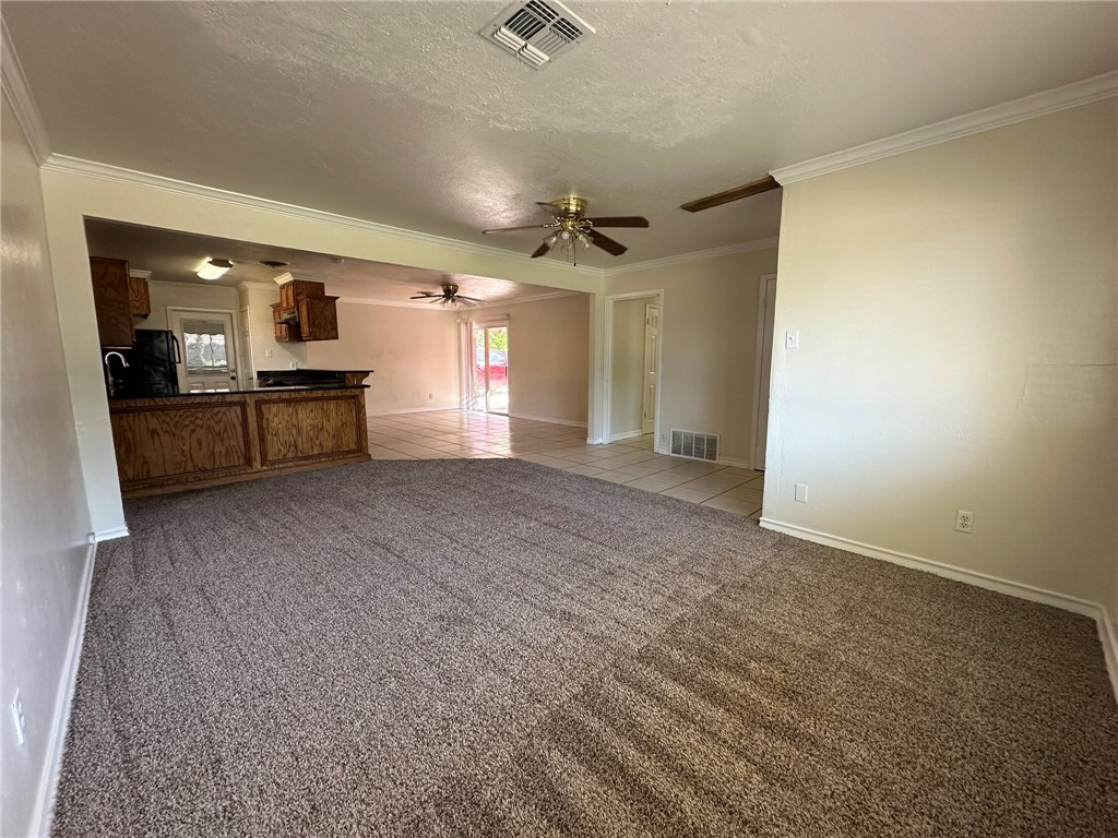 111 Driftwood Dr Property Photo 4