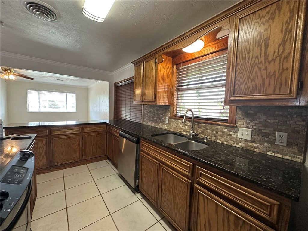 111 Driftwood Dr Property Photo 10