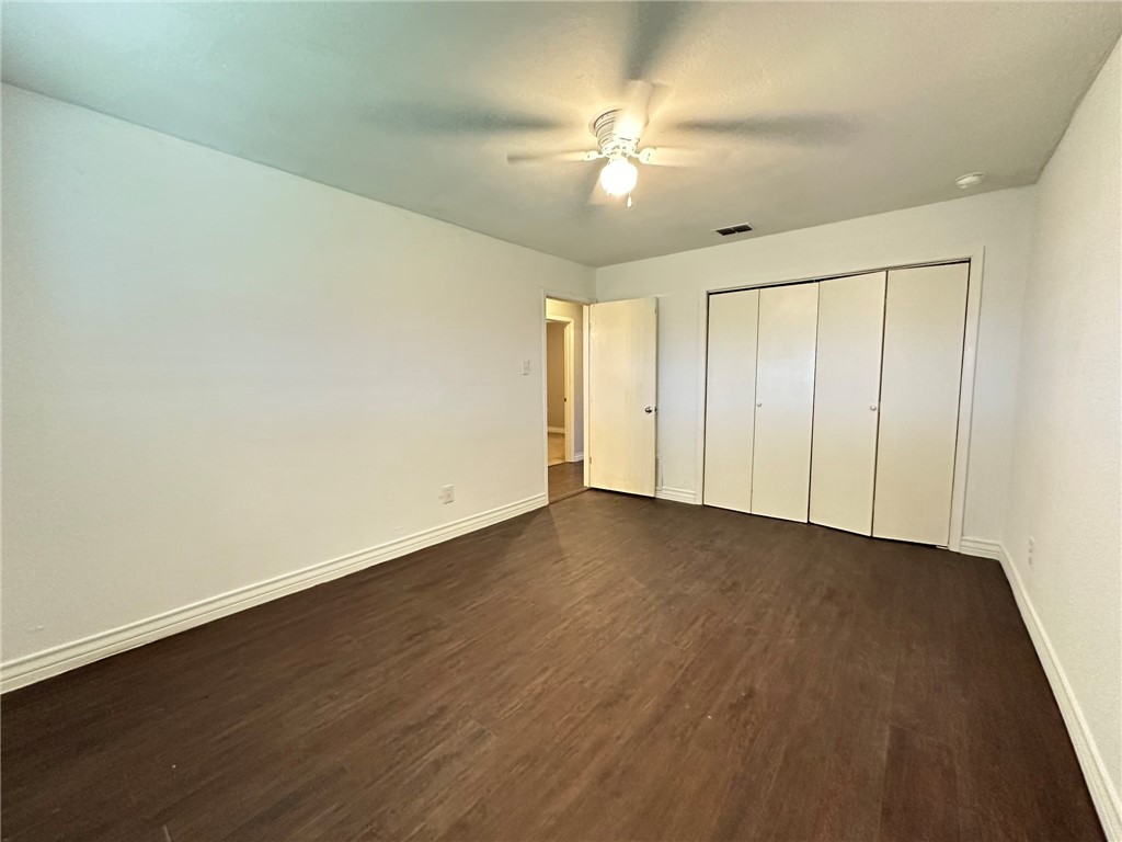 2114 Saint Charles Dr Property Photo 16