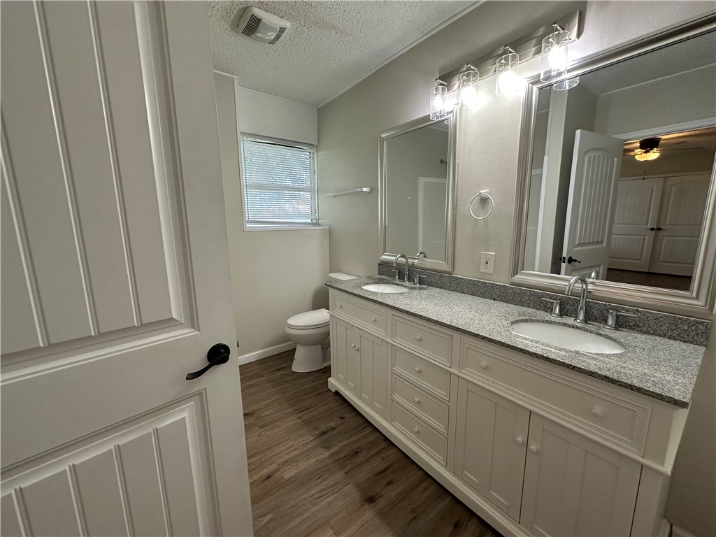 11150 Ih 37 B Property Photo 18