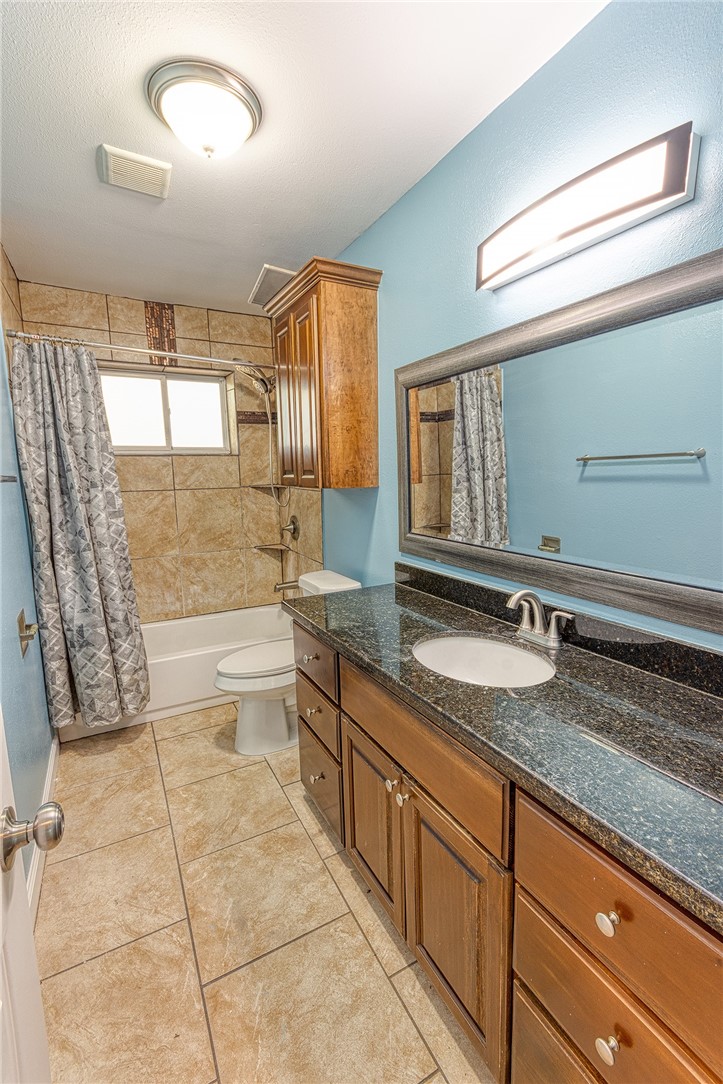 2937 Gollihar 1 Property Photo 9