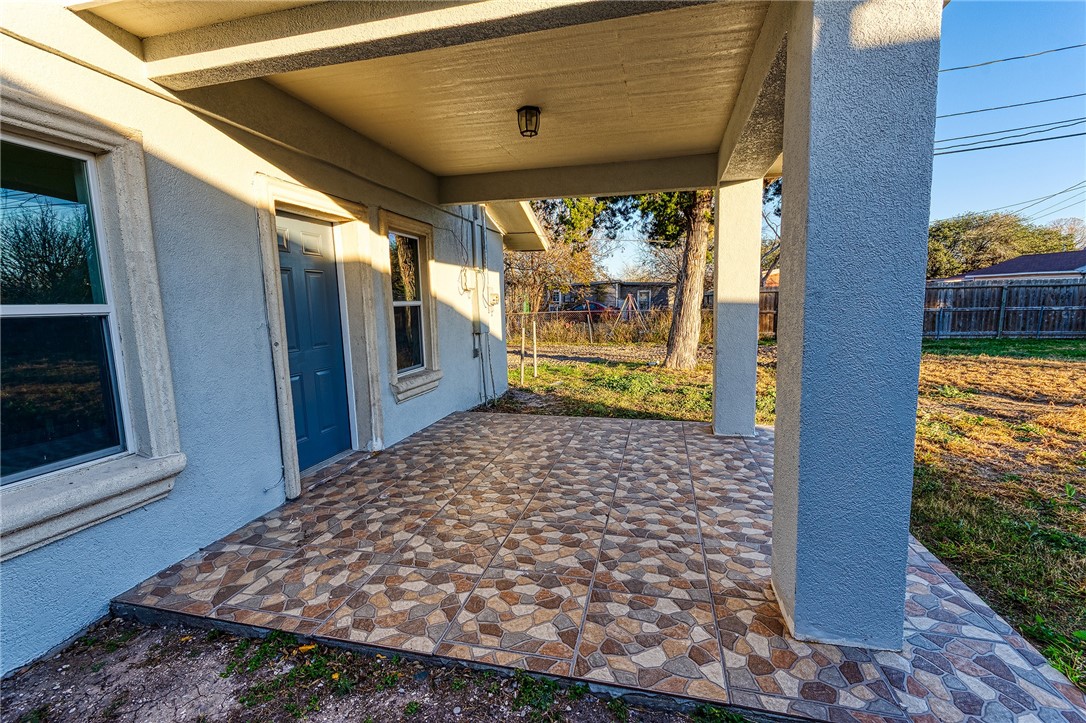 2937 Gollihar 1 Property Photo 18