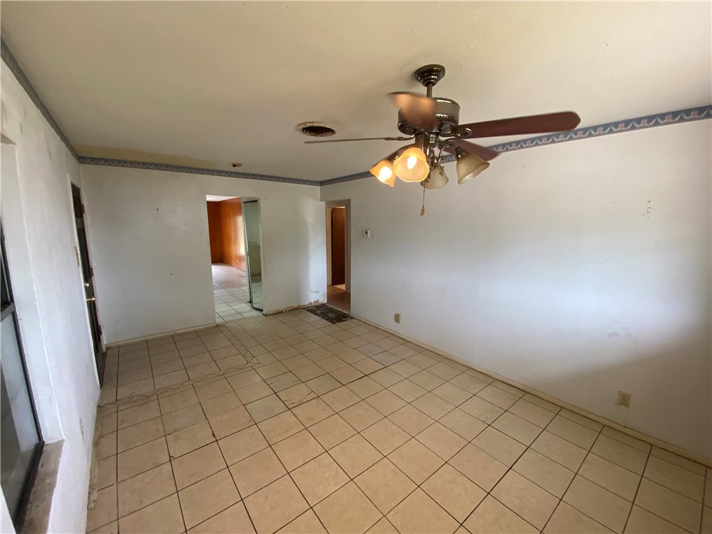 234 Caribbean Dr Property Photo 6
