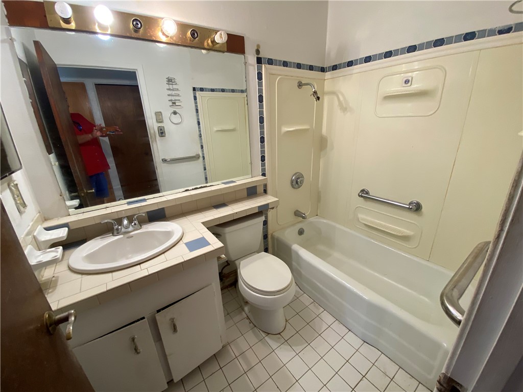 234 Caribbean Dr Property Photo 12