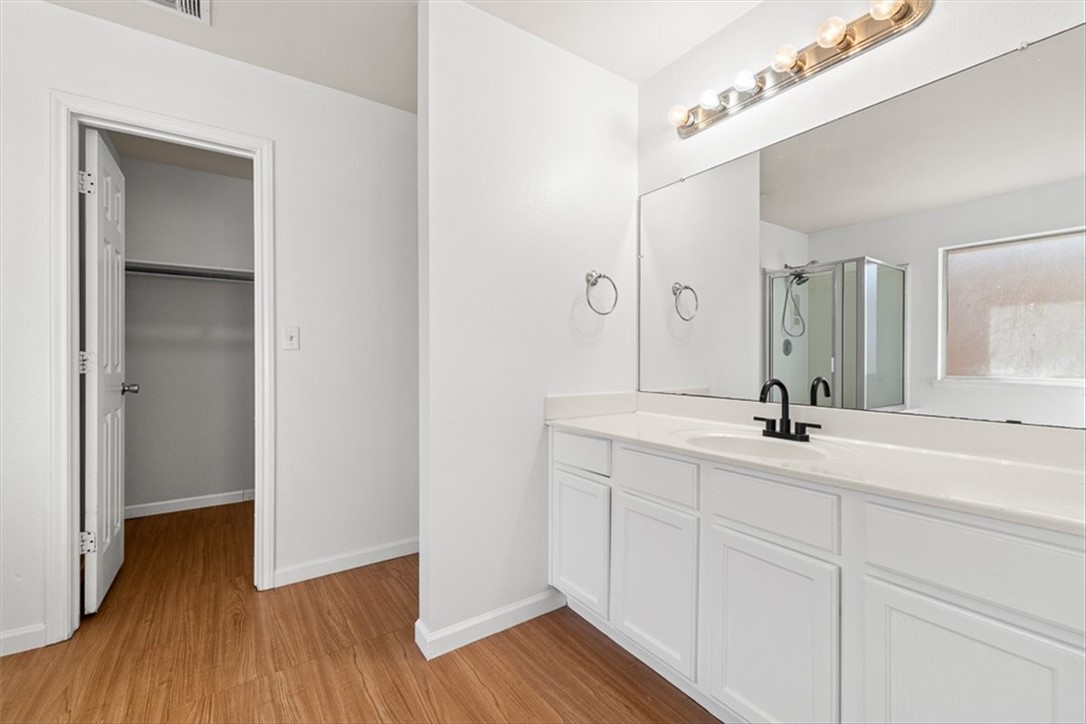 1009 Cupertino St Property Photo 20