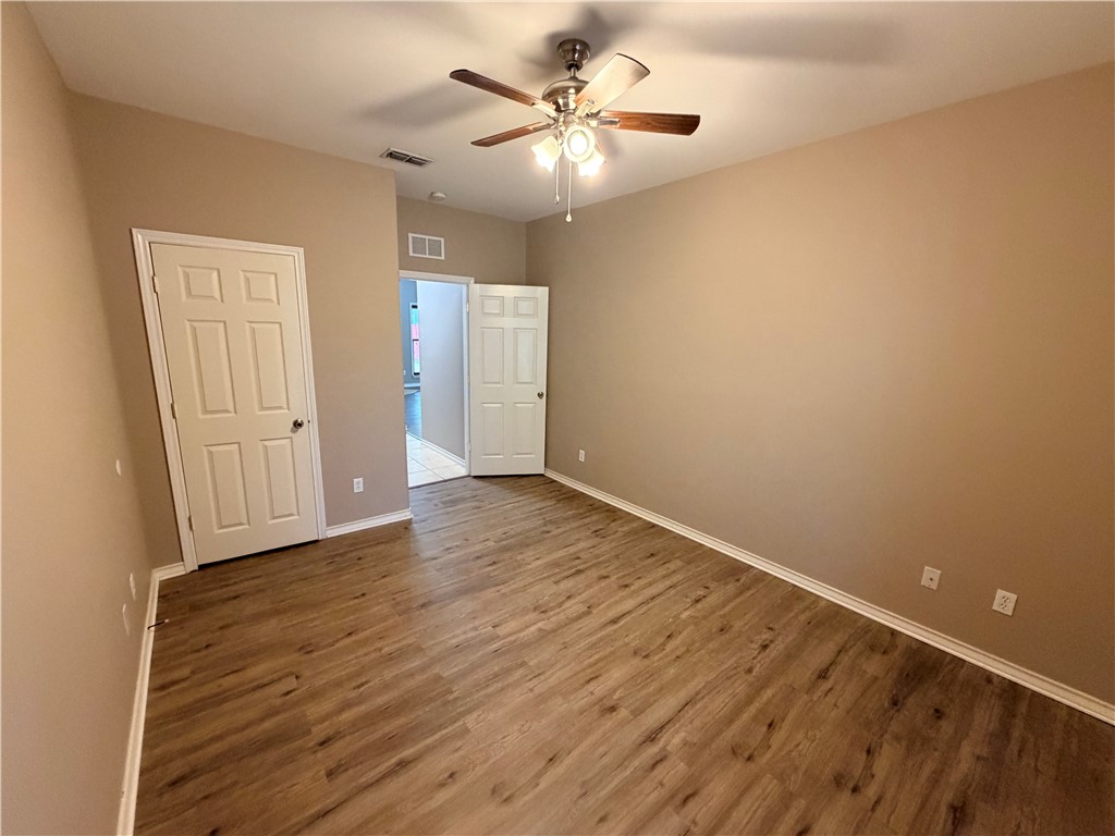 6230 Queen Jane St Property Photo 8