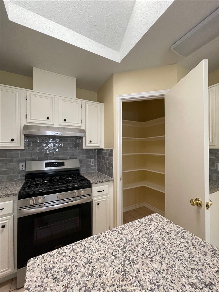 4221 Ridge View Dr Property Photo 13