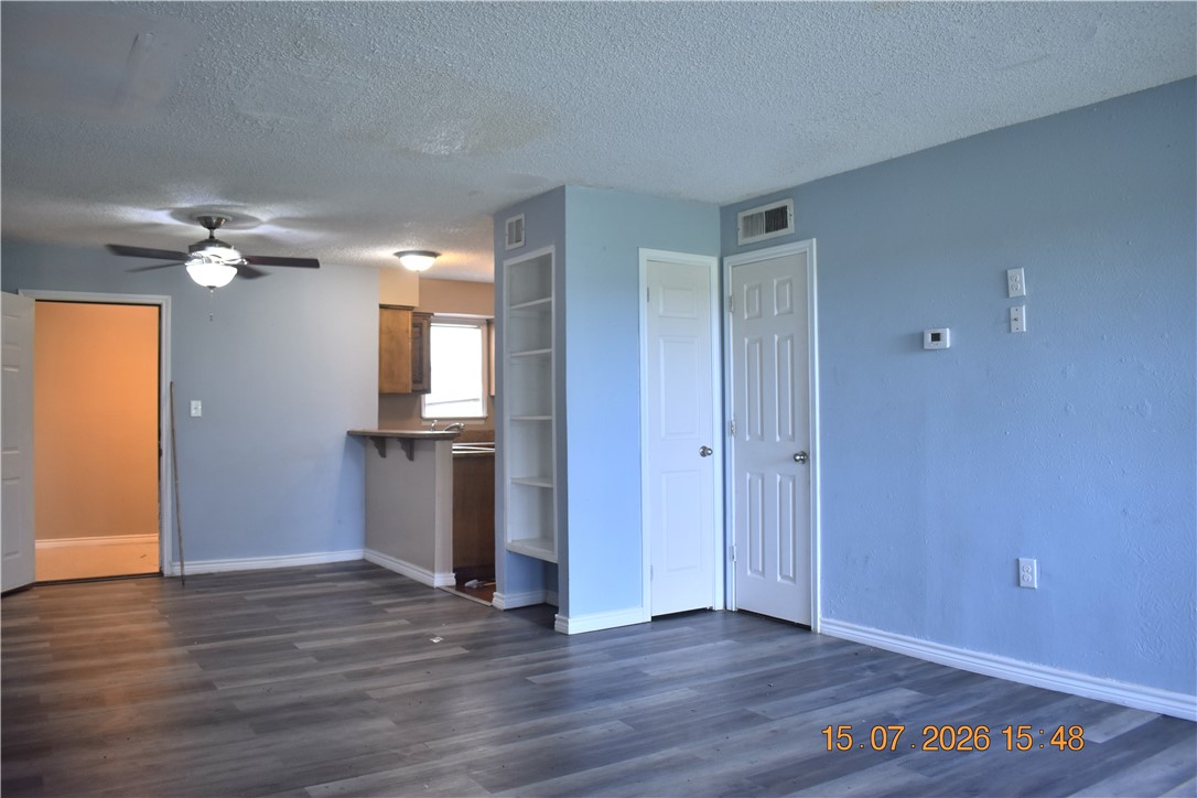 1011 Ennis Joslin Property Photo 5