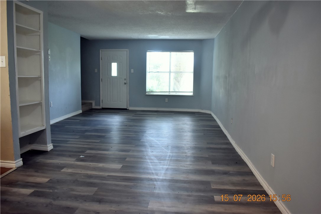 1011 Ennis Joslin Property Photo 6