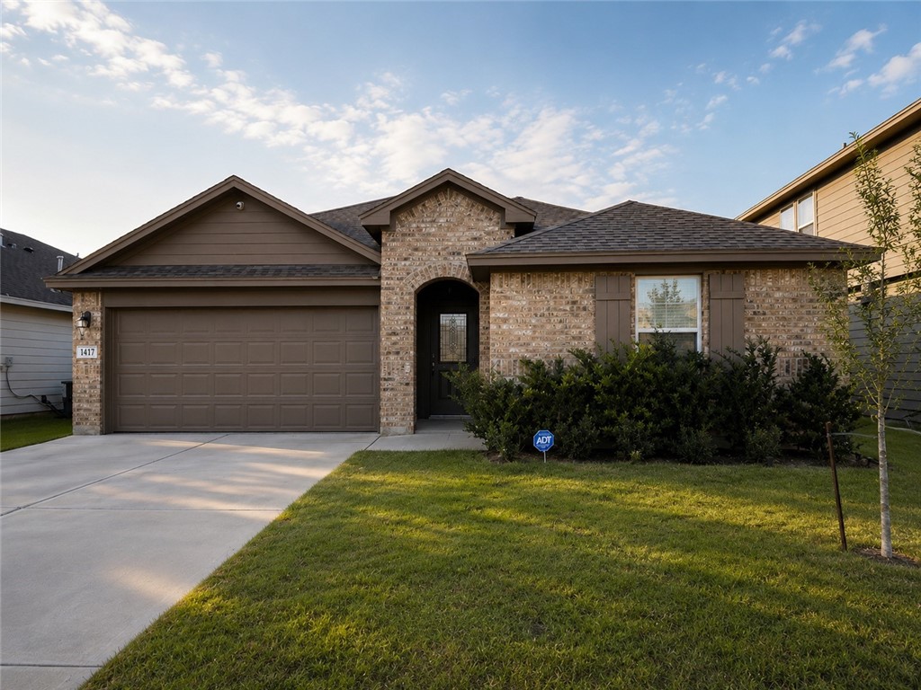 1417 Maverick Property Photo 1