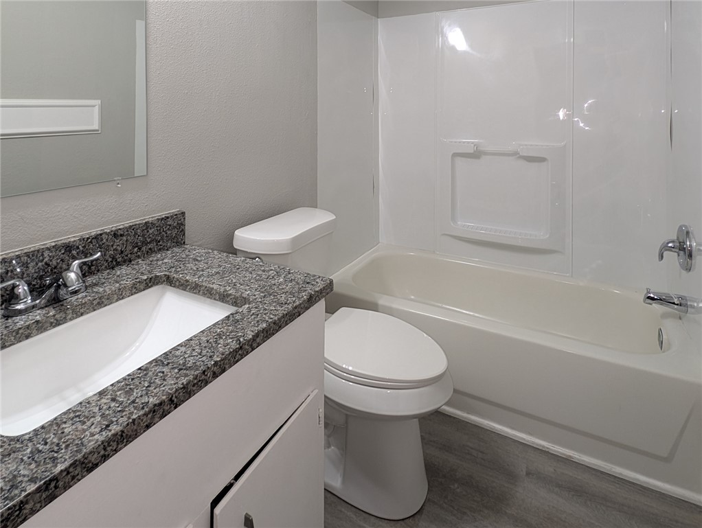 3153 Baybrook Dr Property Photo 13