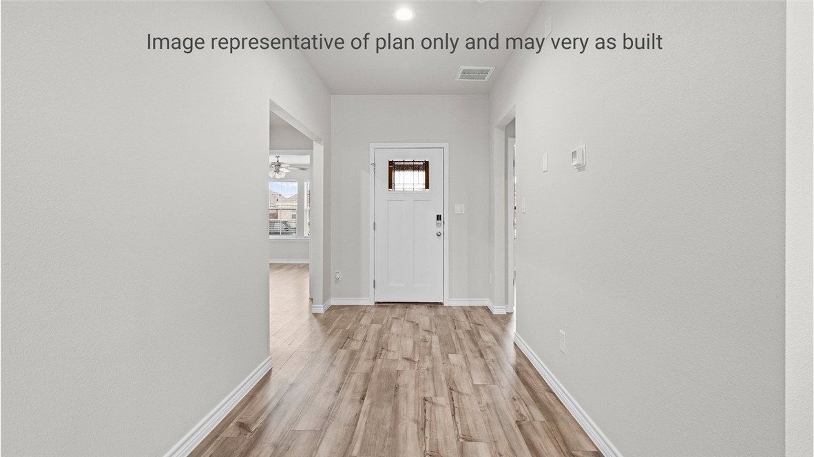 214 Aquamarine Cr Property Photo 3