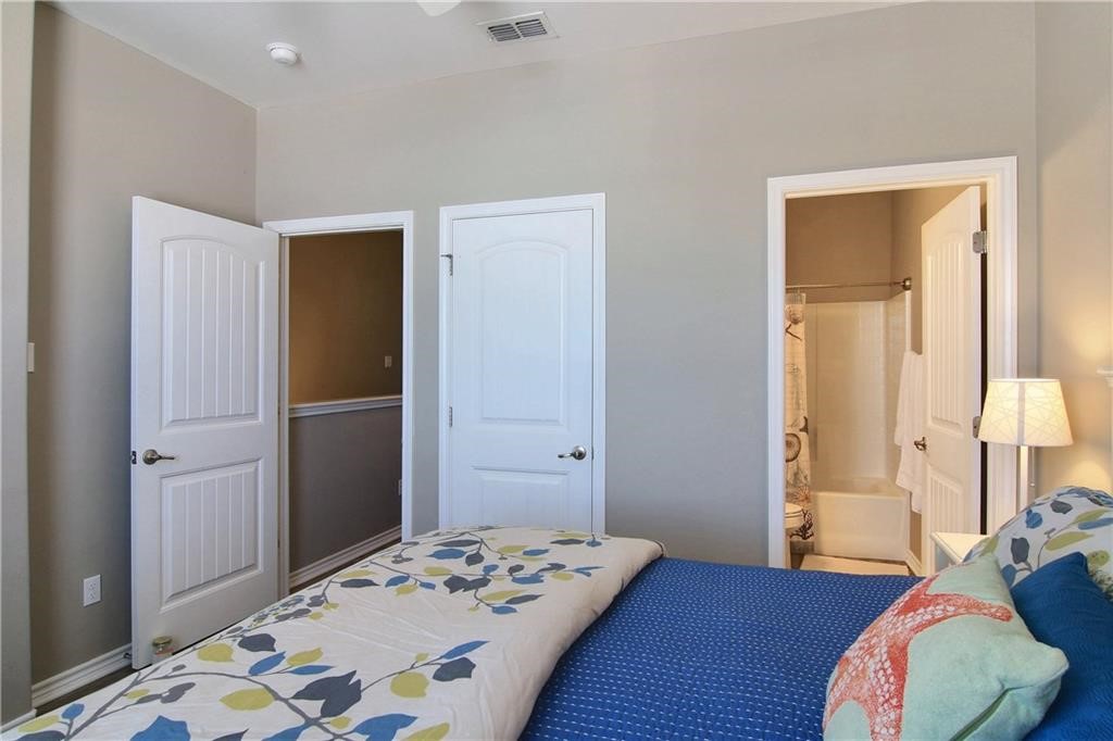 15122 Dory Dr Property Photo 8