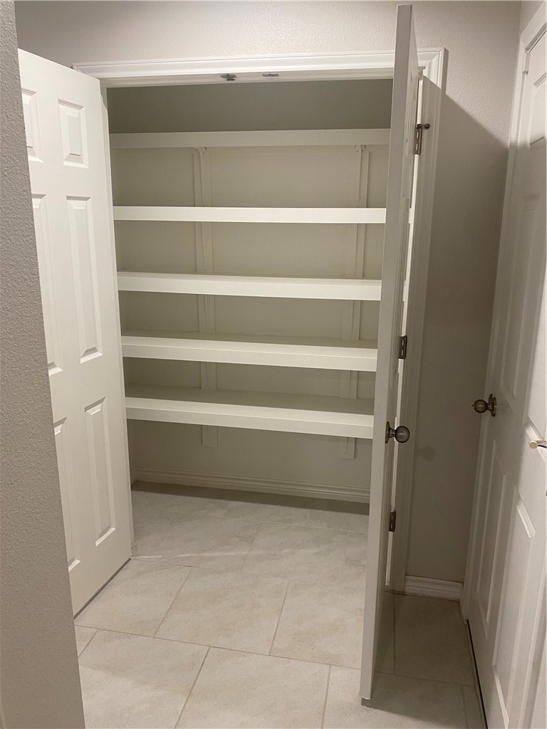 2329 Sky Crest Dr Property Photo 11