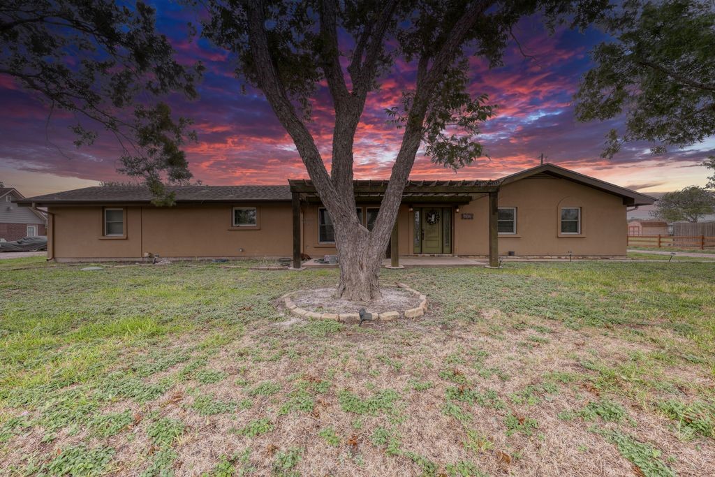 4005 Ridge Trail Dr. Property Photo 1