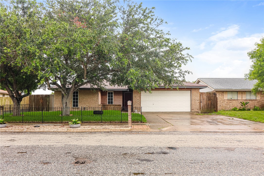 9579 Quetzal St Property Photo 1