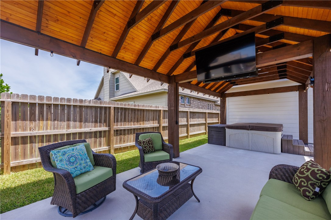 7610 Taylan Property Photo 38