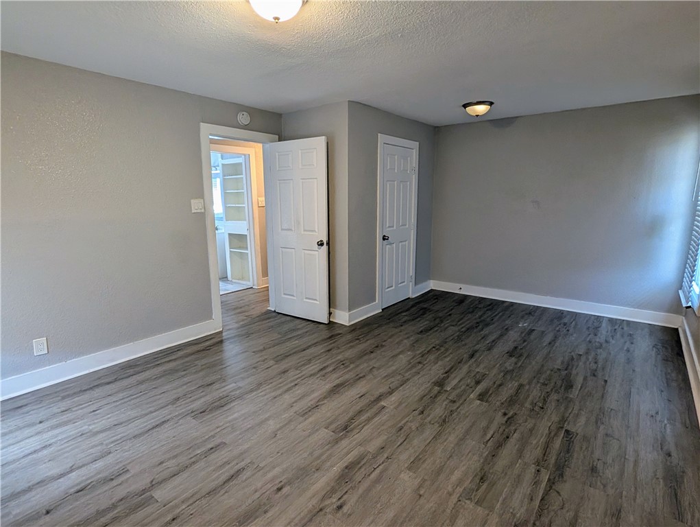 1539 10th St 2 Property Photo 8