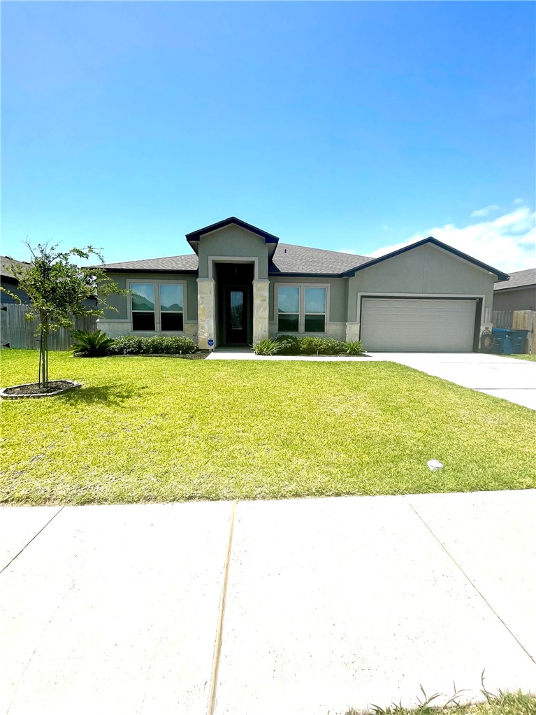 1813 Monterey Bay Dr Property Photo 2
