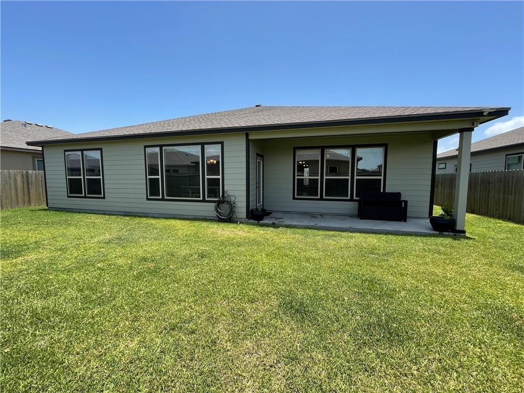 1813 Monterey Bay Dr Property Photo 26
