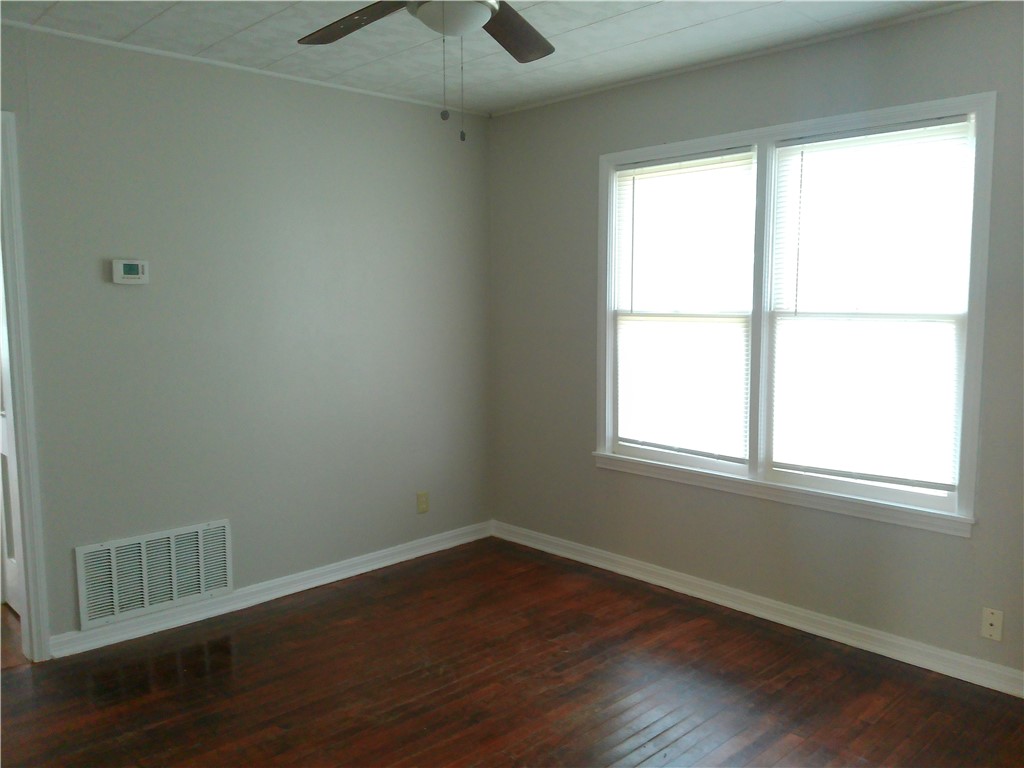 3510 Austin St Property Photo 7