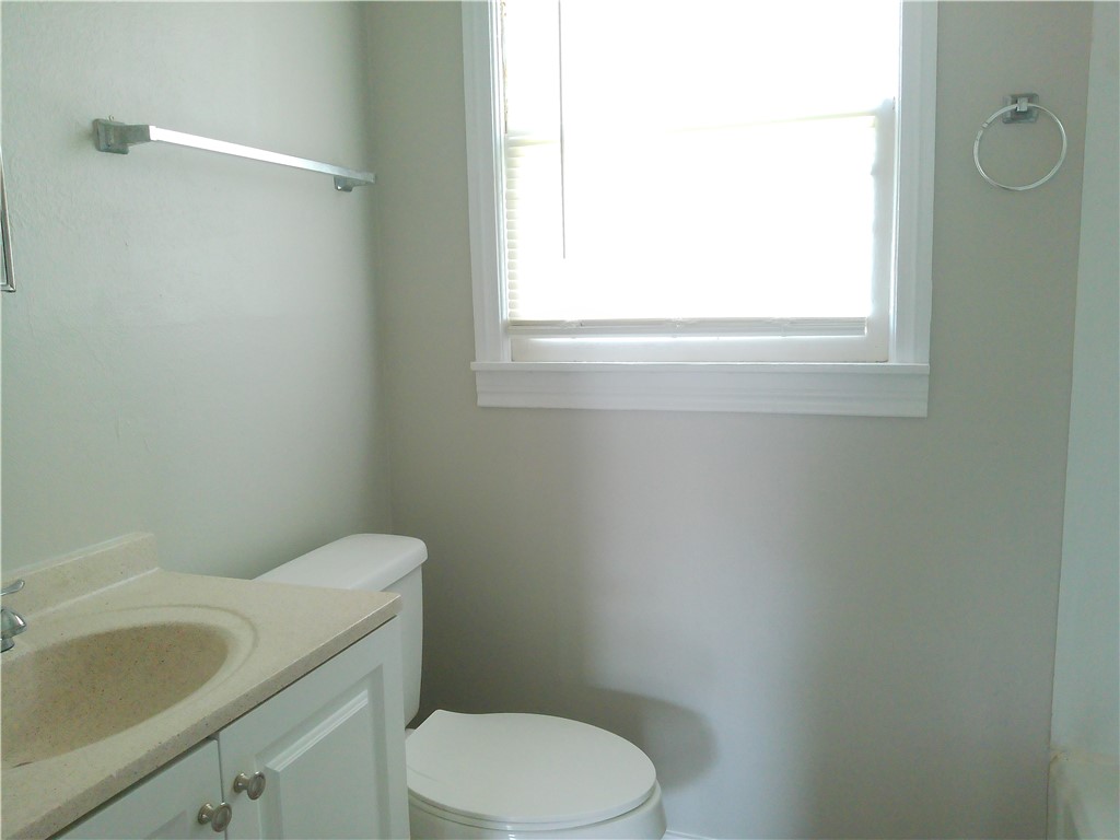 3510 Austin St Property Photo 8