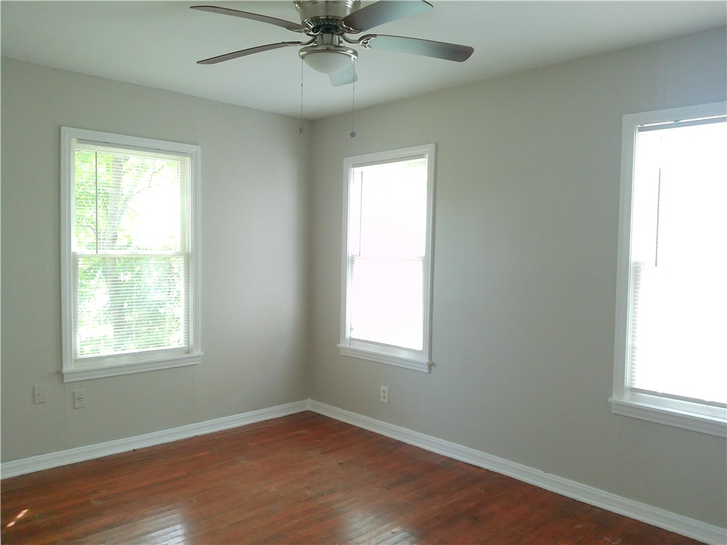 3510 Austin St Property Photo 12