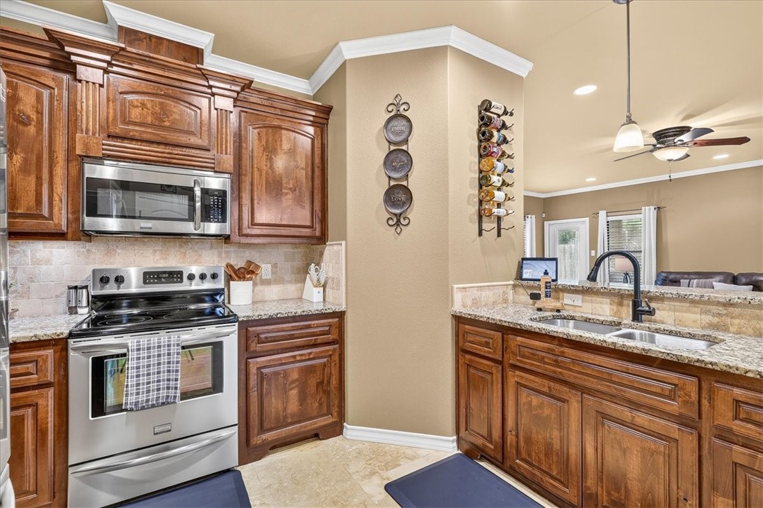 15341 Chianti Property Photo 5
