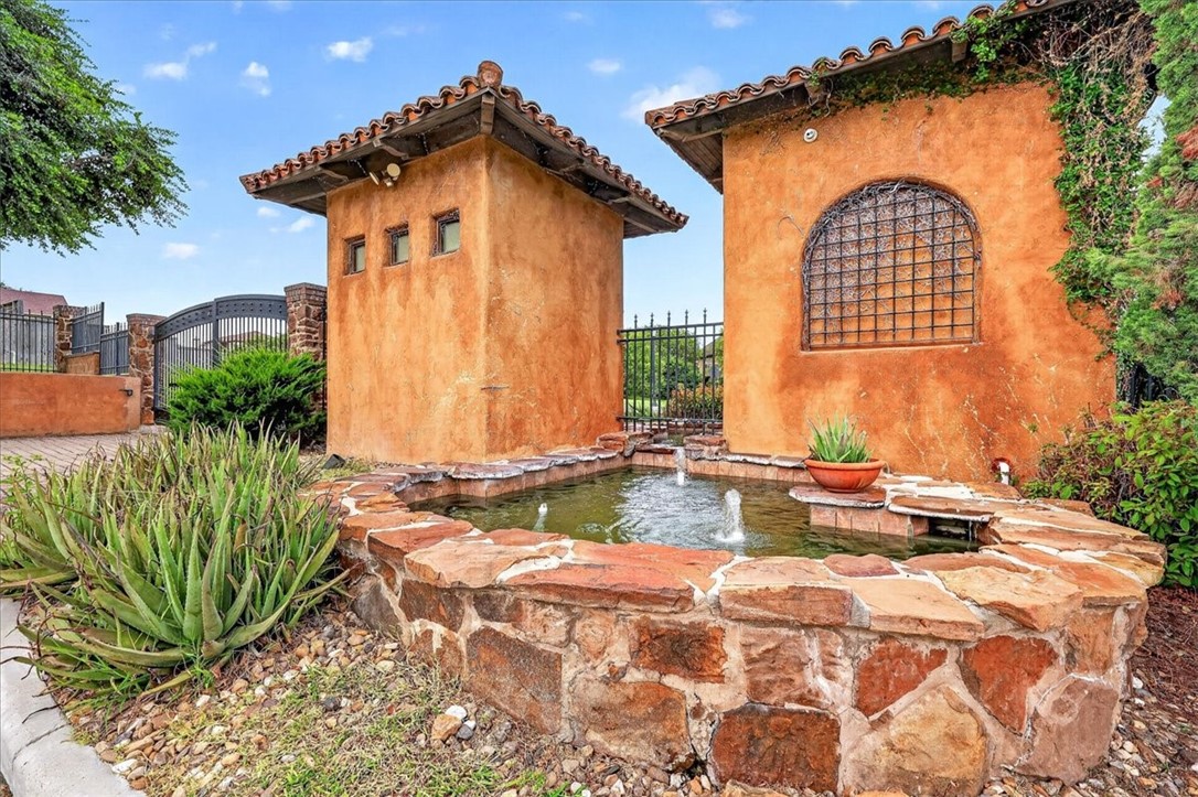 15341 Chianti Property Photo 39