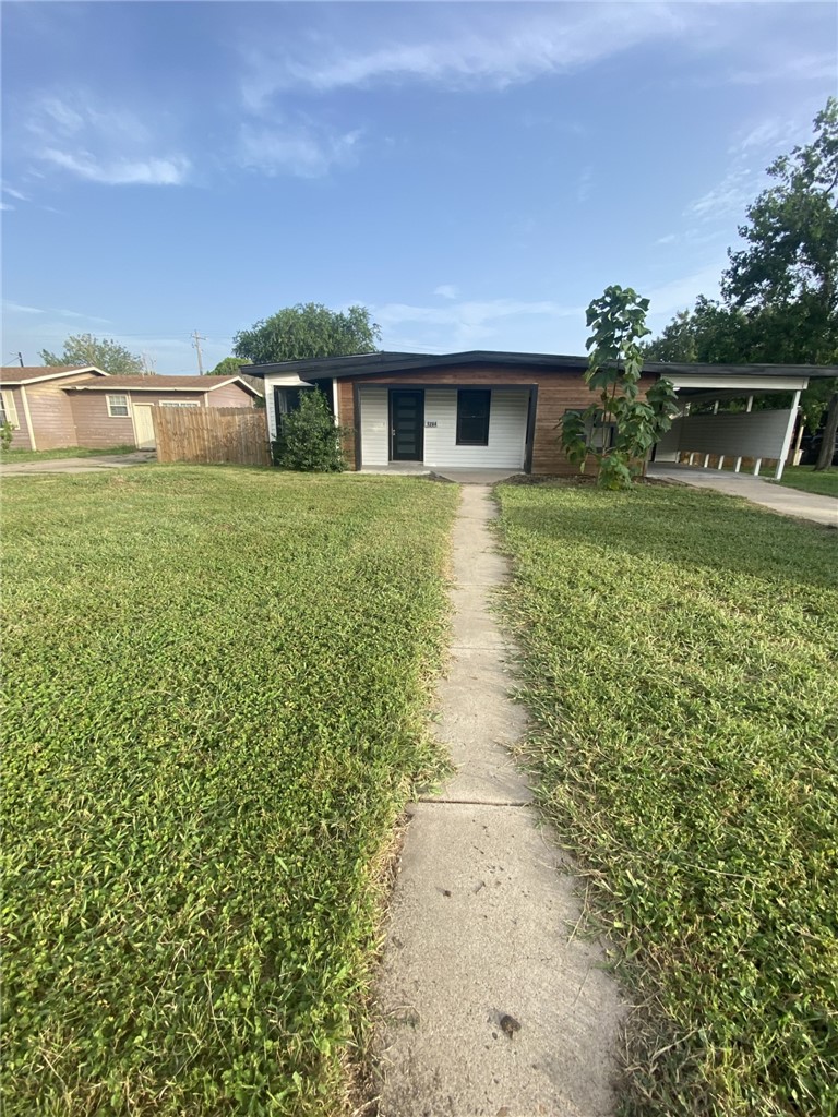 1204 Rose Dr Property Photo 2