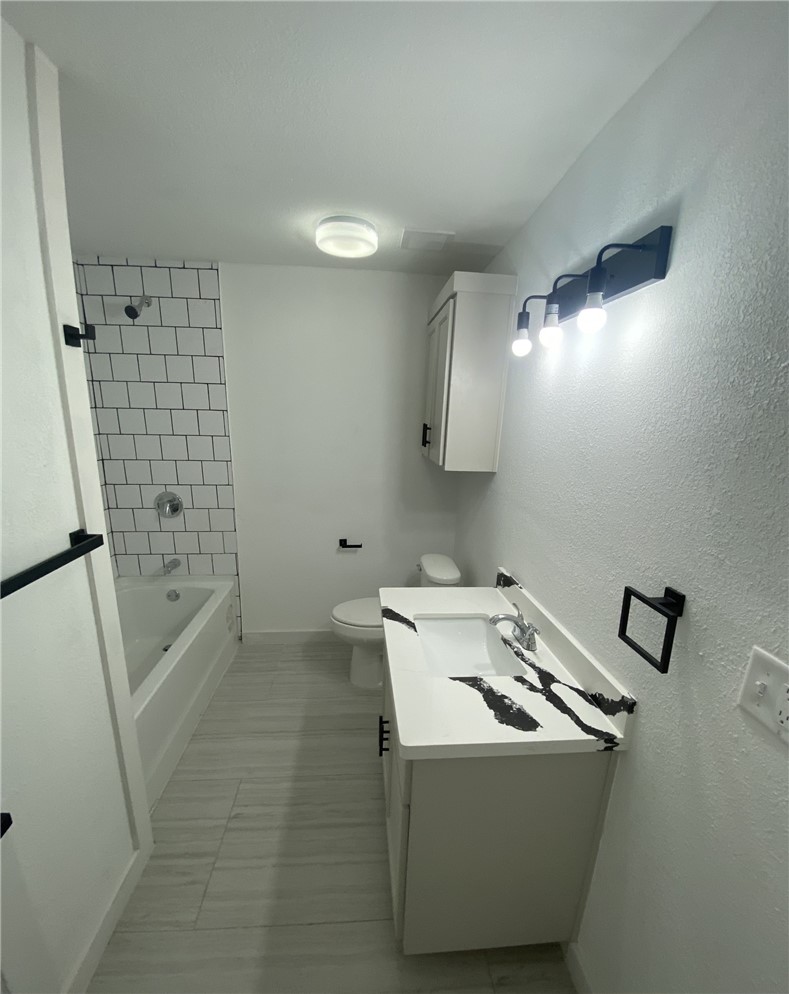 1204 Rose Dr Property Photo 9