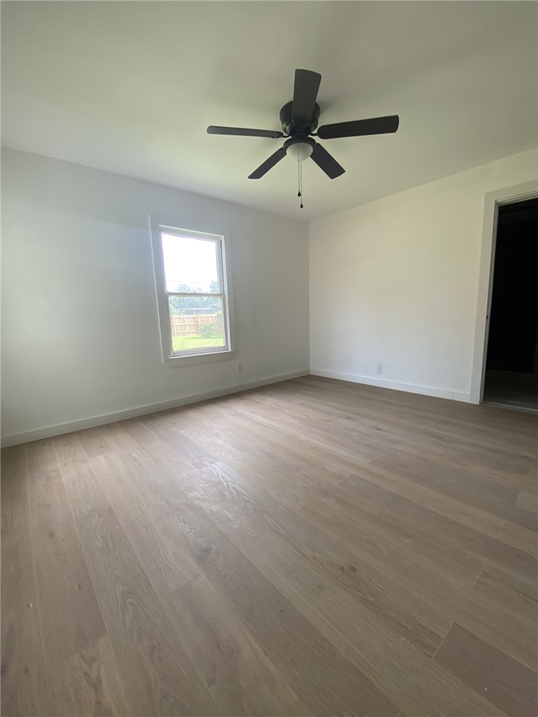 1204 Rose Dr Property Photo 17