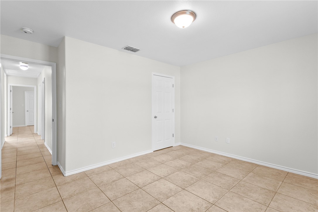 534 Military Dr Property Photo 13