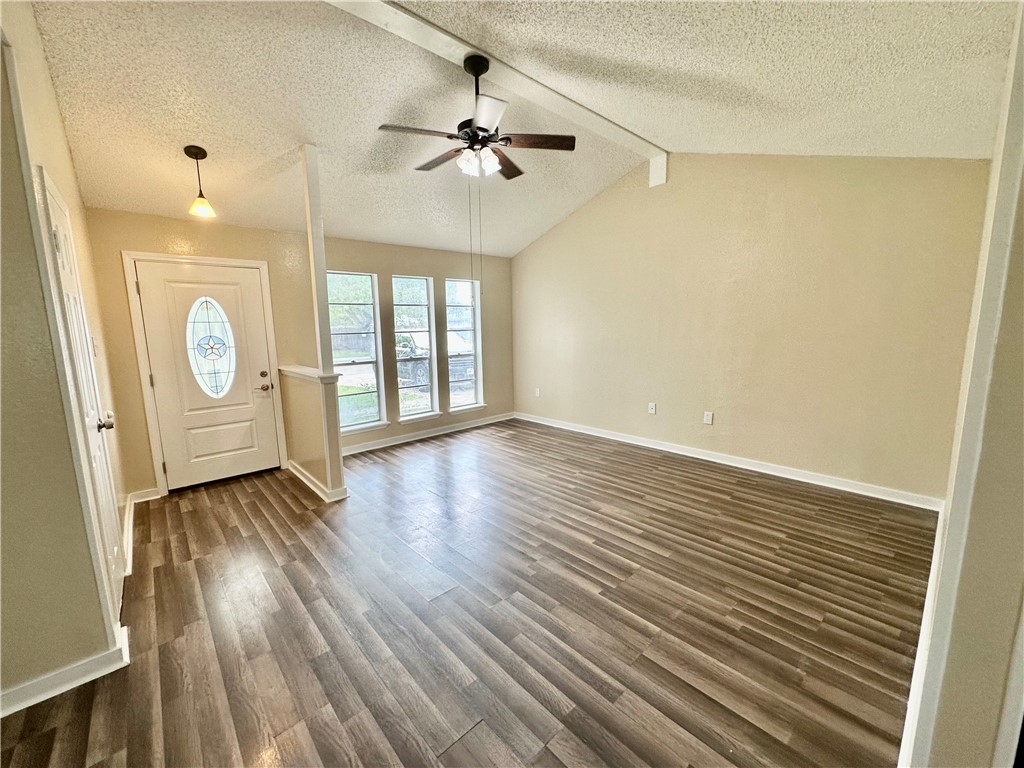 1410 Hesse St Property Photo 2
