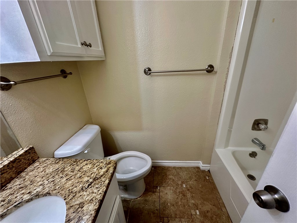 1410 Hesse St Property Photo 9