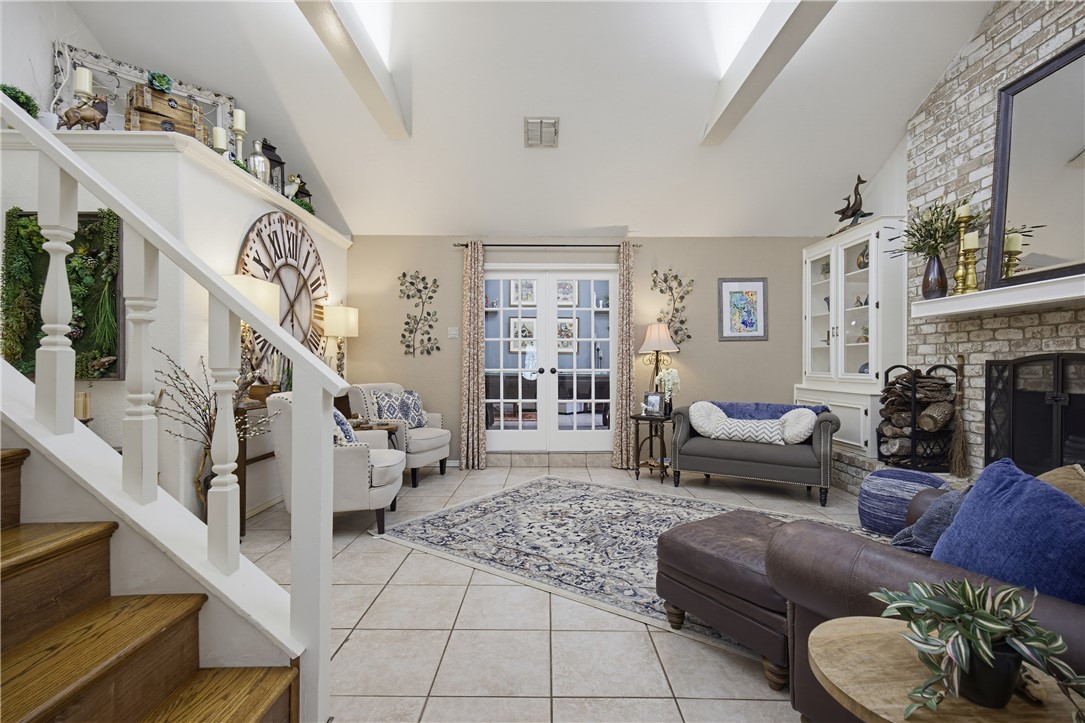 2222 Post Oak Dr Property Photo 27