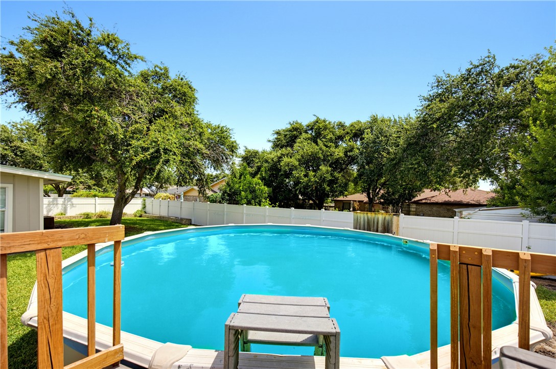 2222 Post Oak Dr Property Photo 34