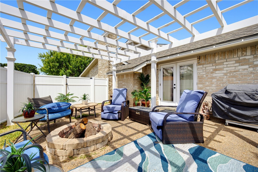 2222 Post Oak Dr Property Photo 37