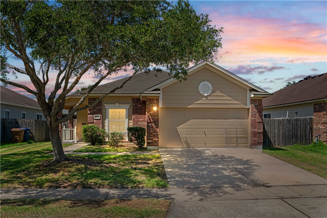 6518 Purplewing Dr Property Photo 1