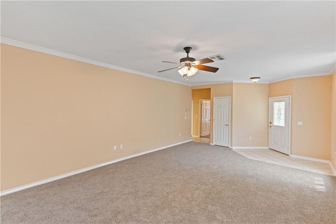 6518 Purplewing Dr Property Photo 4