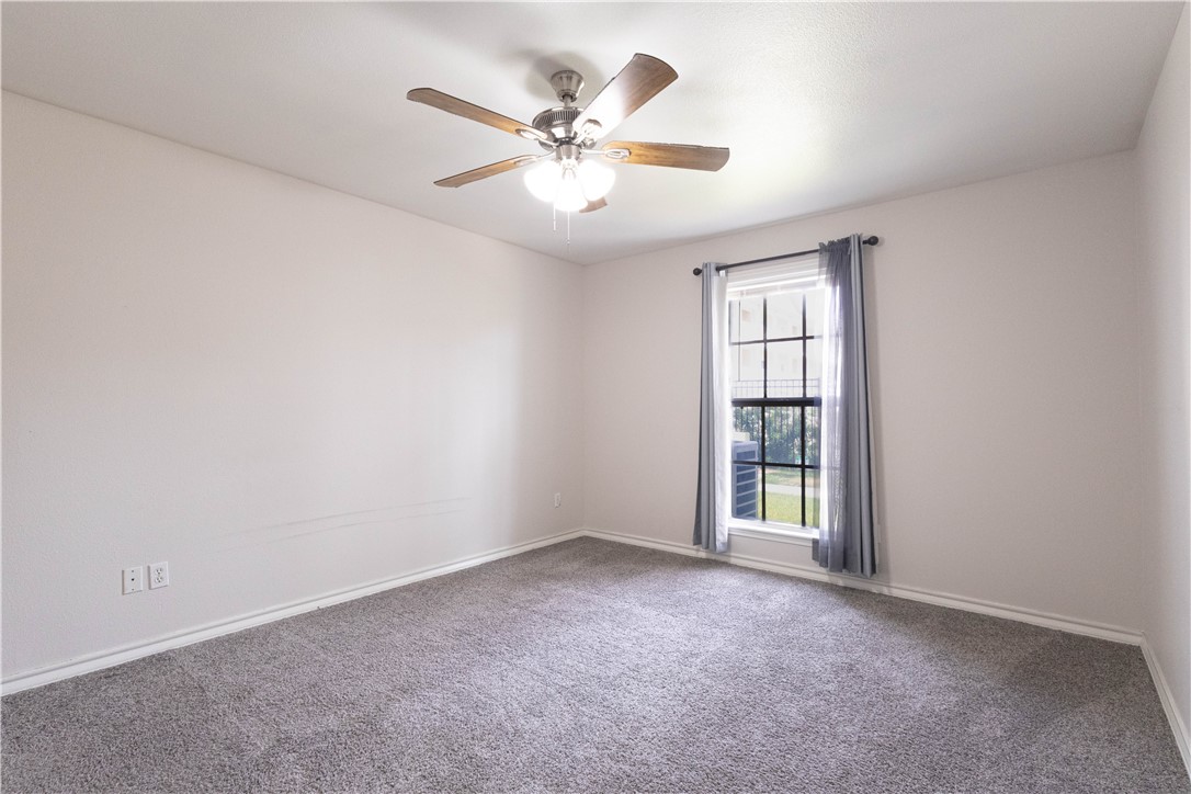 14435 Compass St C Property Photo 8