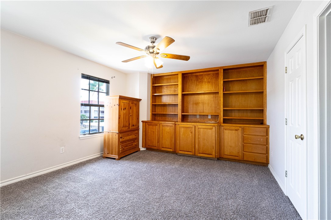 14435 Compass St C Property Photo 13